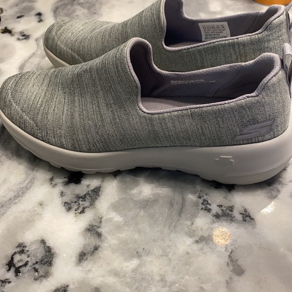 Skechers Goga max size 5.5 - Picture 2 of 2